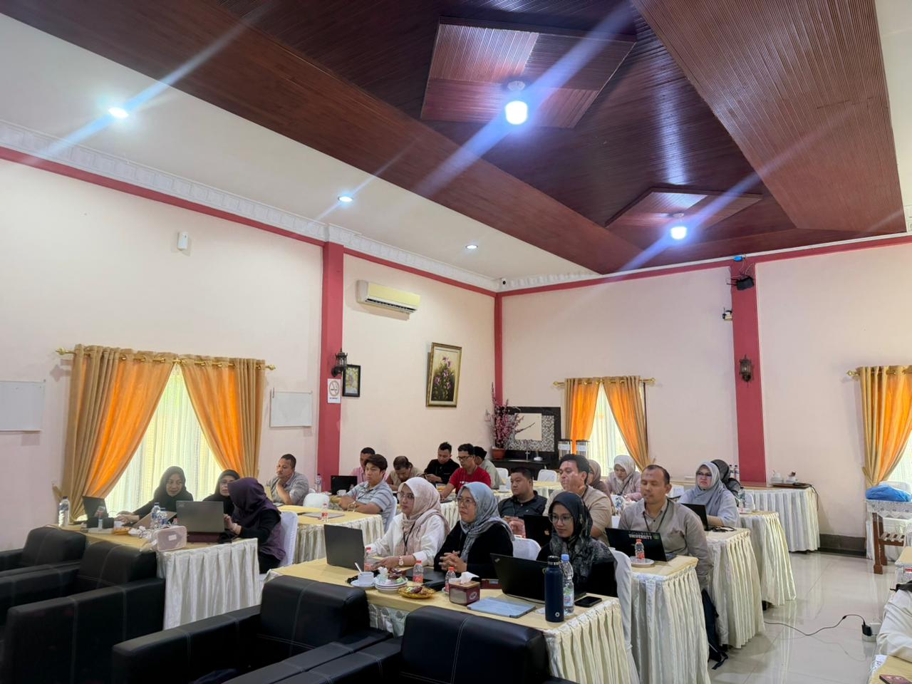Perkuat Mutu Terbitan dari SINTA 4, Tim Jurnal Circuit UIN Ar-Raniry Timba Ilmu Pengelolaan Jurnal Bereputasi